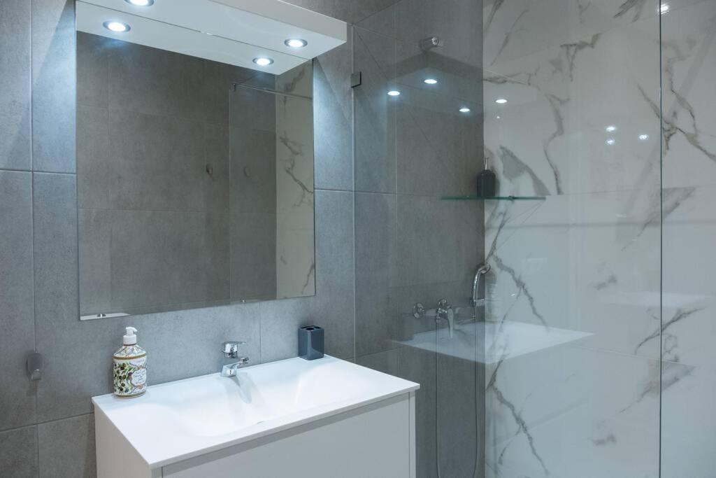Porto Santa Maria Apartments Phòng bức ảnh